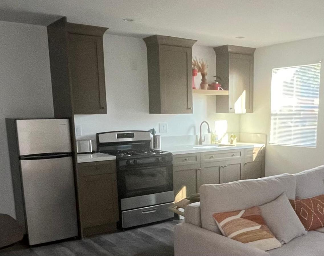 Modern Gem 2 Miles From Sofi Apartment Лос Анджелис Екстериор снимка